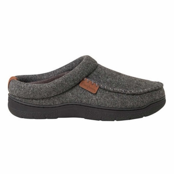 Men's Slippers, Size Small - Picture 8 of 8